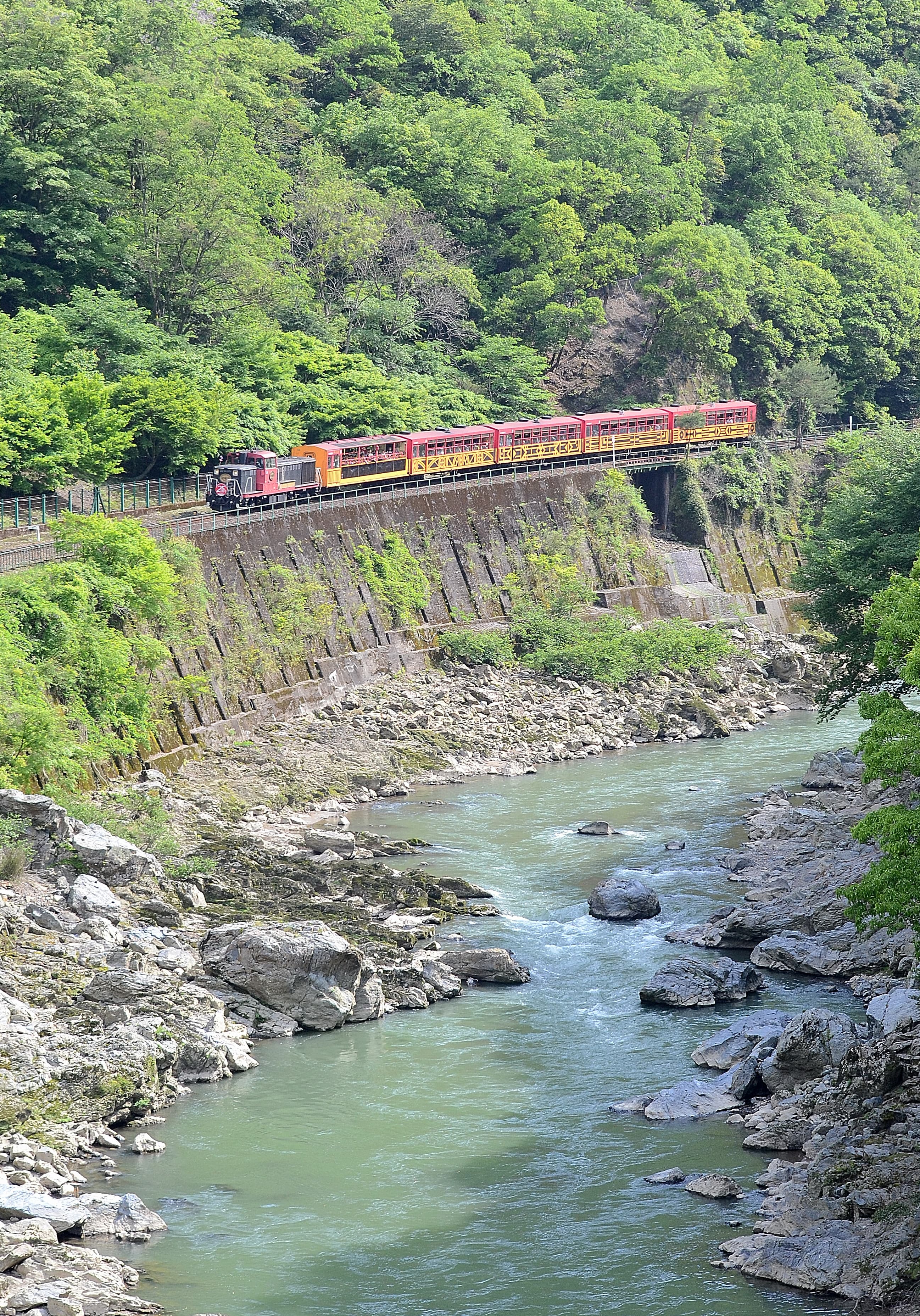 嵯峨野トロッコ列車